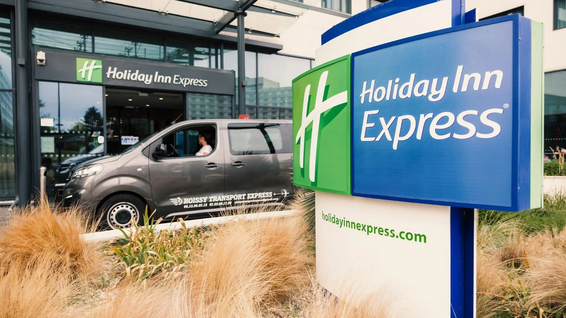 Holiday Inn Express - Paris - Cdg Airport By Ihg Roissy-en-France 3*,
